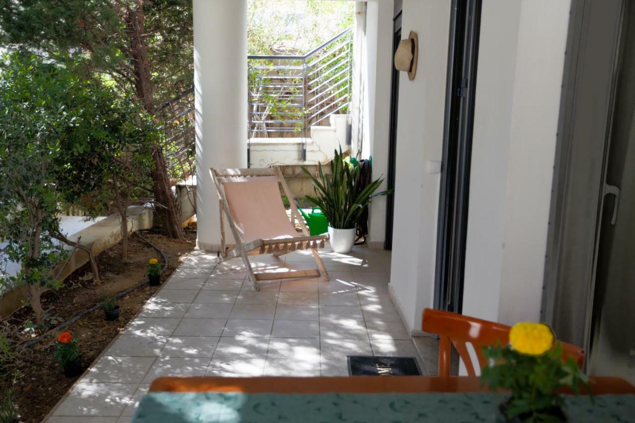 Katia'S Pepper Tree Apartment Heraklion  Exterior photo