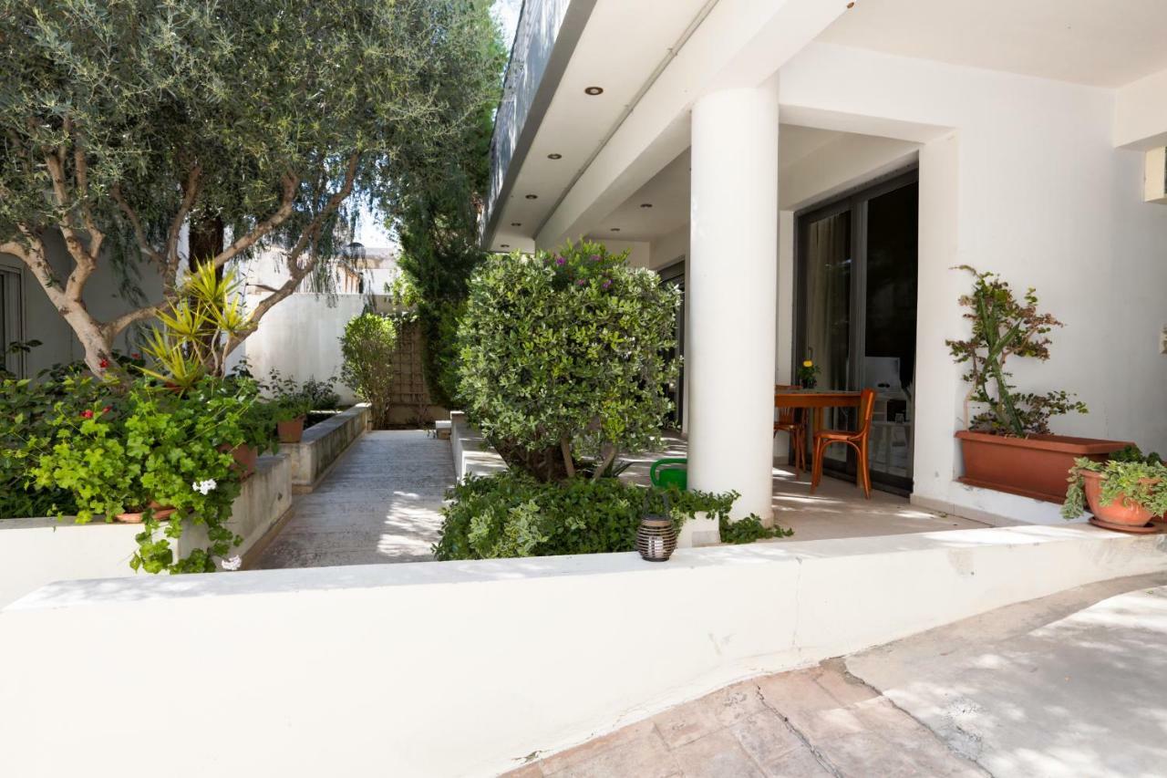 Katia'S Pepper Tree Apartment Heraklion  Exterior photo